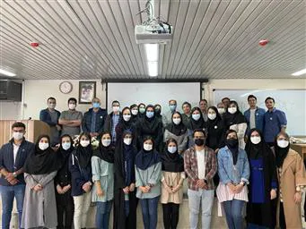 مراسم تکریم اعضای هسته دانشجویی سابق و اساتید محترم مرکز تحقیقات پزشکی مبتنی بر شواهد